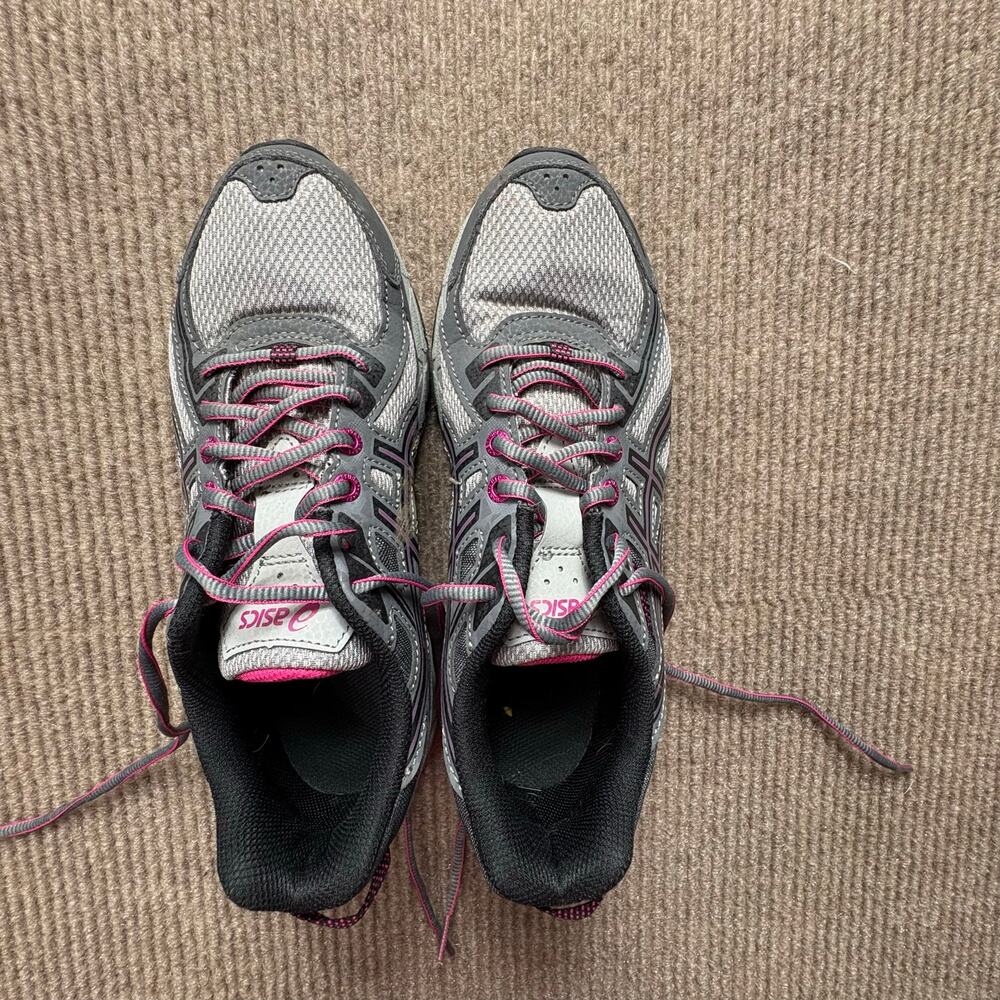 ASICS Gel-Venture 6 trail running shoes Women’s Gray And Pink Size 8